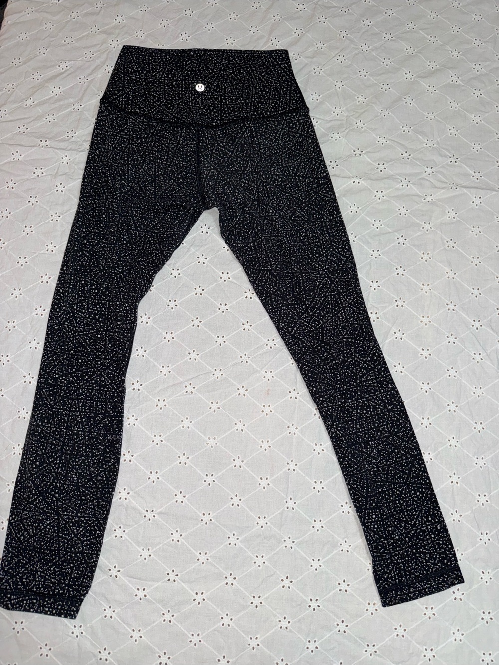 Lululemon Align Pant II Night View White Black Size 4 EUC